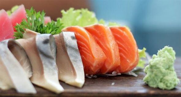 In der japanischen Ernährung kann man Fisch essen, allerdings ohne Salz. 